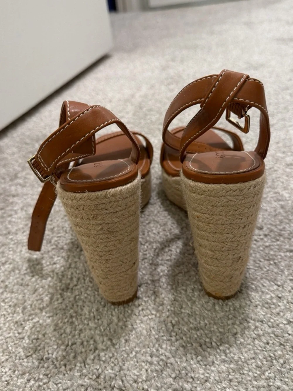 Mango Womens Tan Leather Platform Wedge Sandals - Never Worn!